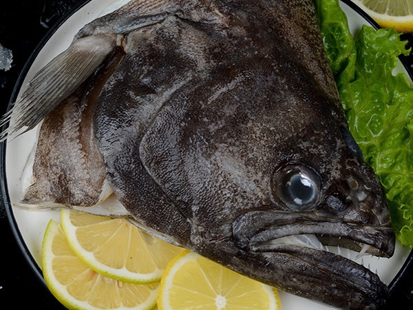 比目魚頭